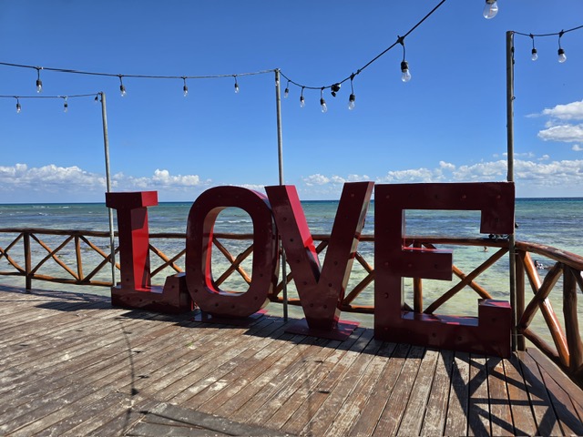 Princess Hotels LOVE sign on the beach at Platinum Yucatán Princess