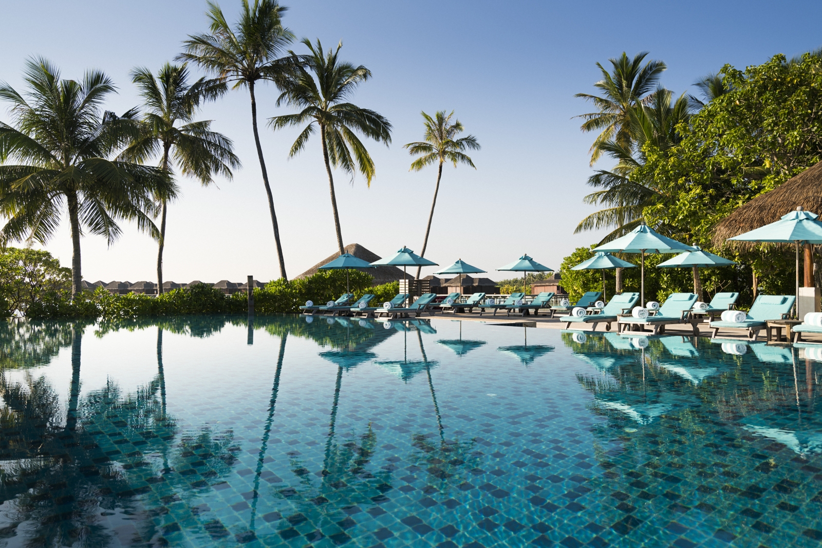 Anantara Veli Maldives Resort gallery image