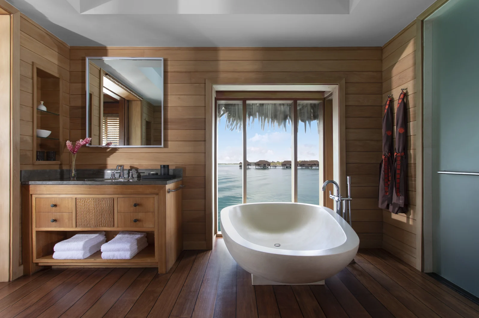 Four Seasons Resort Bora Bora gallery image