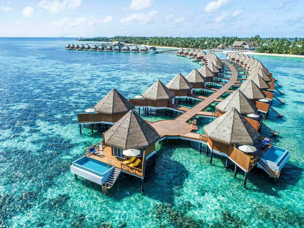 Mercure Maldives Kooddoo hero image