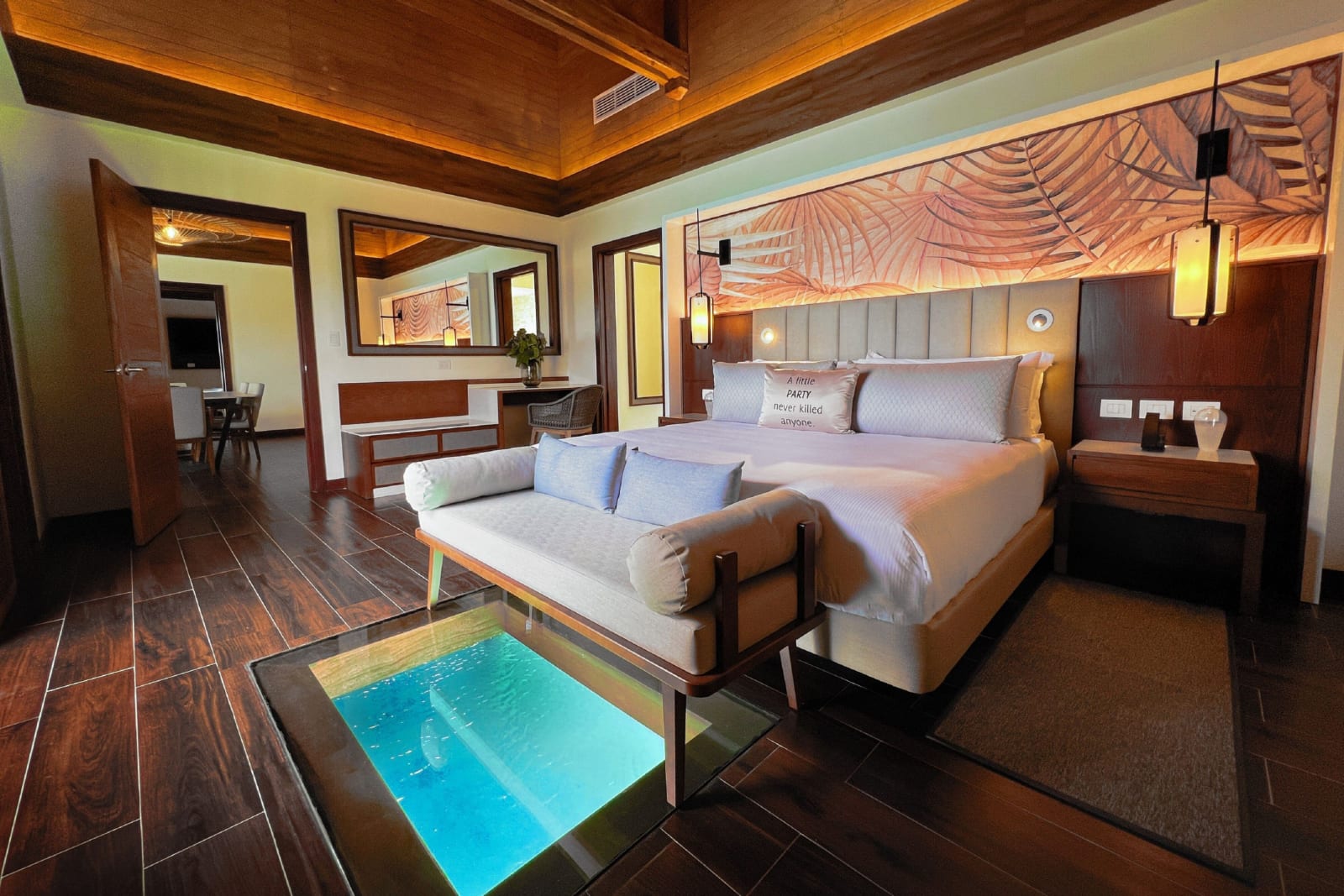 Royalton CHIC Antigua gallery image